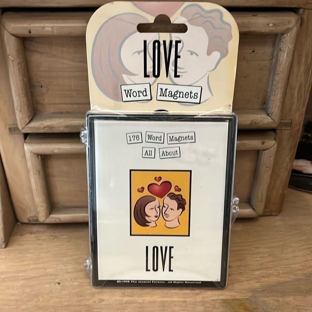 Vintage Love Word Magnets by The Magnet Factory 176 Magnets About Love 1998 NWT